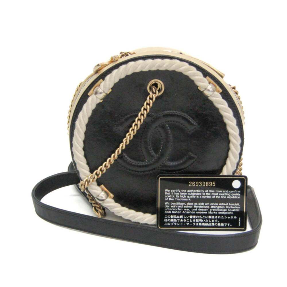 CHANEL Black Leather Logo Shoulder Bag - Picture 2 of 15